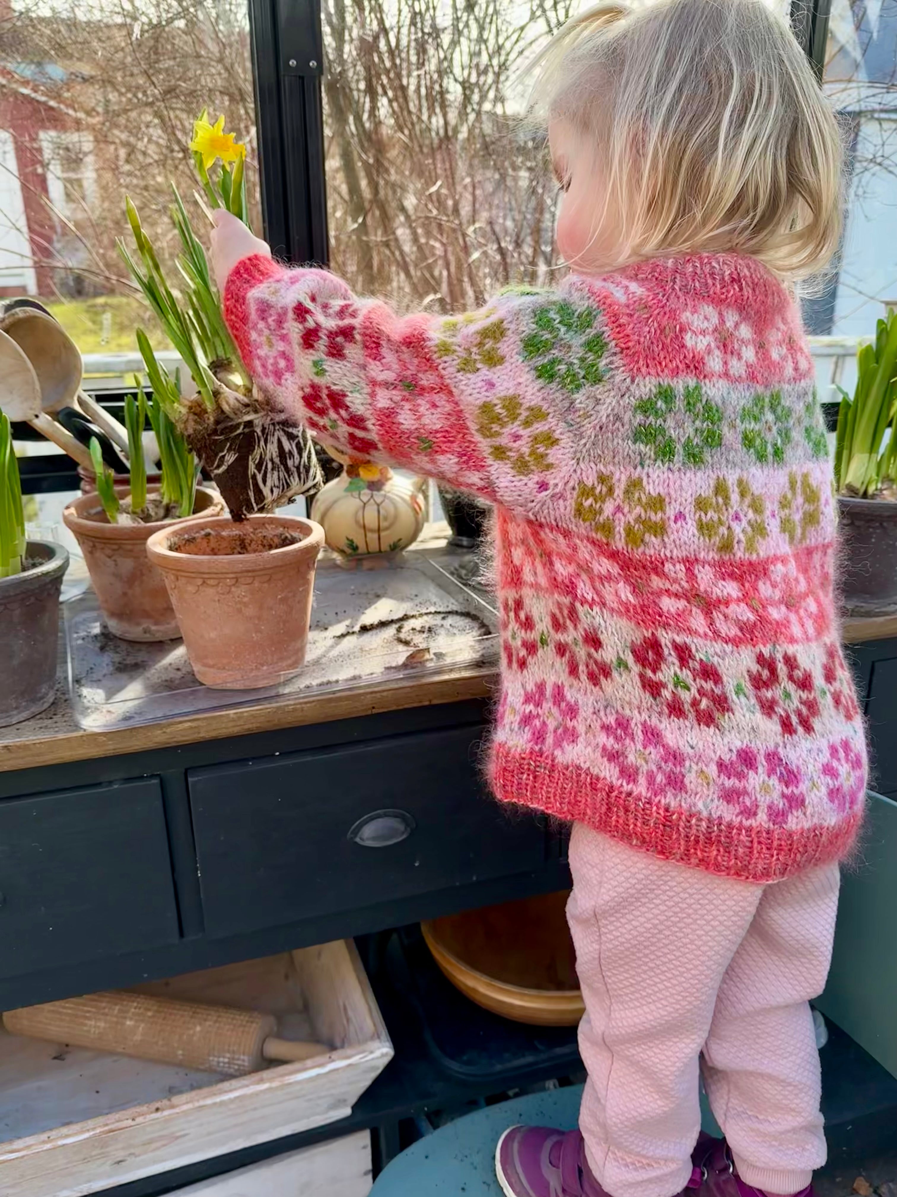 Blooming Kid Sweater
